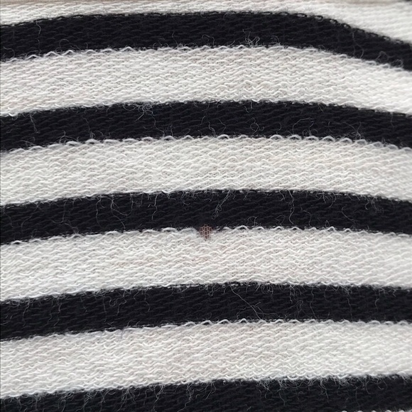 SOMA / Luxuriously Soft Live Lounge Wear Black & White Striped Cardigan Size M - Picture 9 of 9